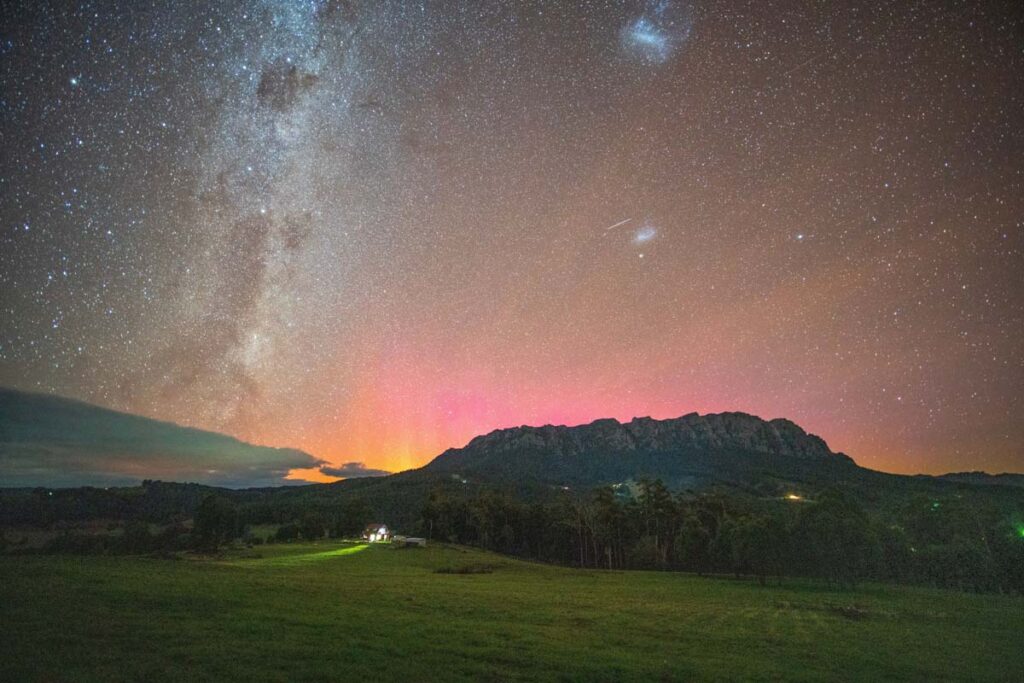 Southern Lights in Tasmania - Mt Roland