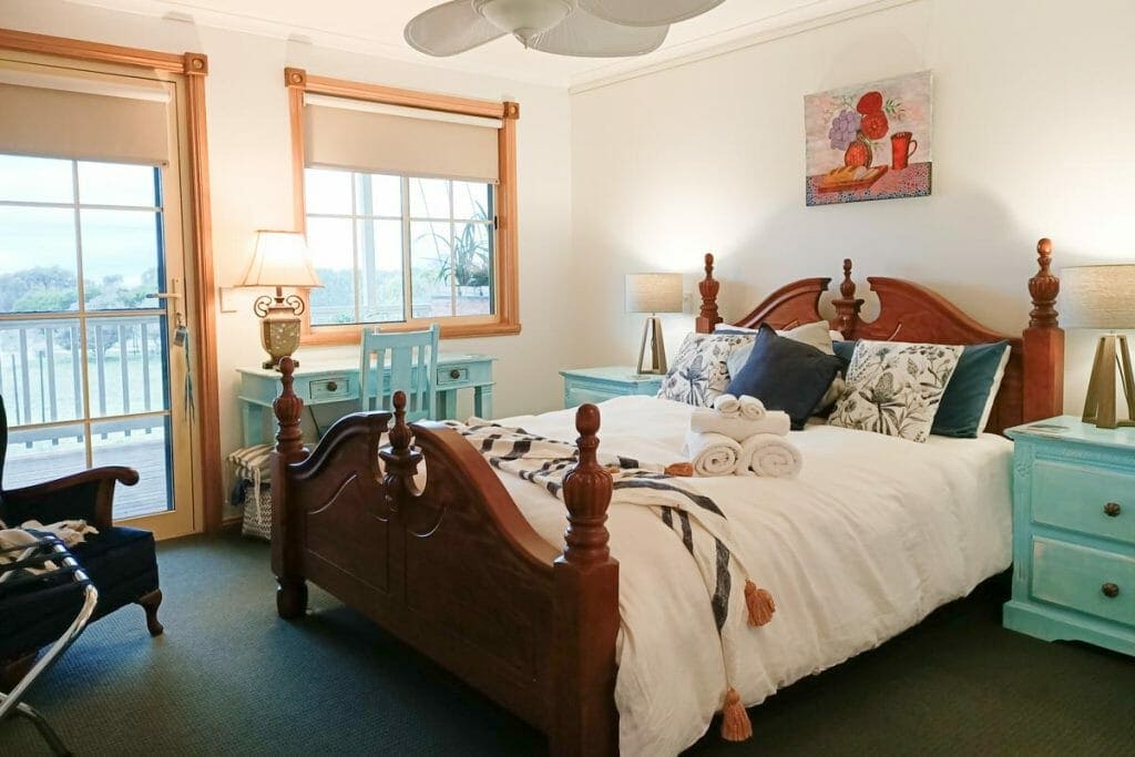 Tasmania Itinerary 21 Days – Tasmania’s Best Bed and Breakfast Trail – Beaumaris Beach Guest House