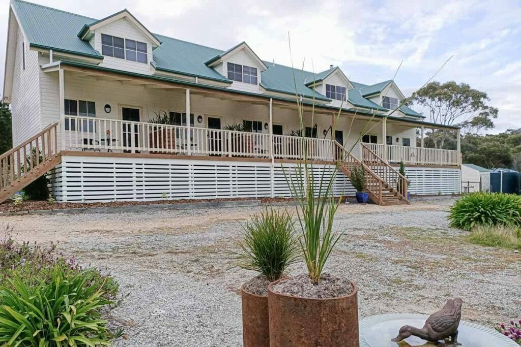 Tasmania Itinerary 21 Days – Tasmania’s Best Bed and Breakfast Trail – Beaumaris Beach Guest House