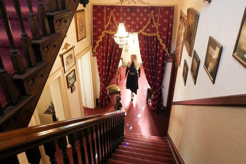 Tasmania Itinerary 21 Days – Tasmania’s Best Bed and Breakfast Trail – The Grand on Macfie